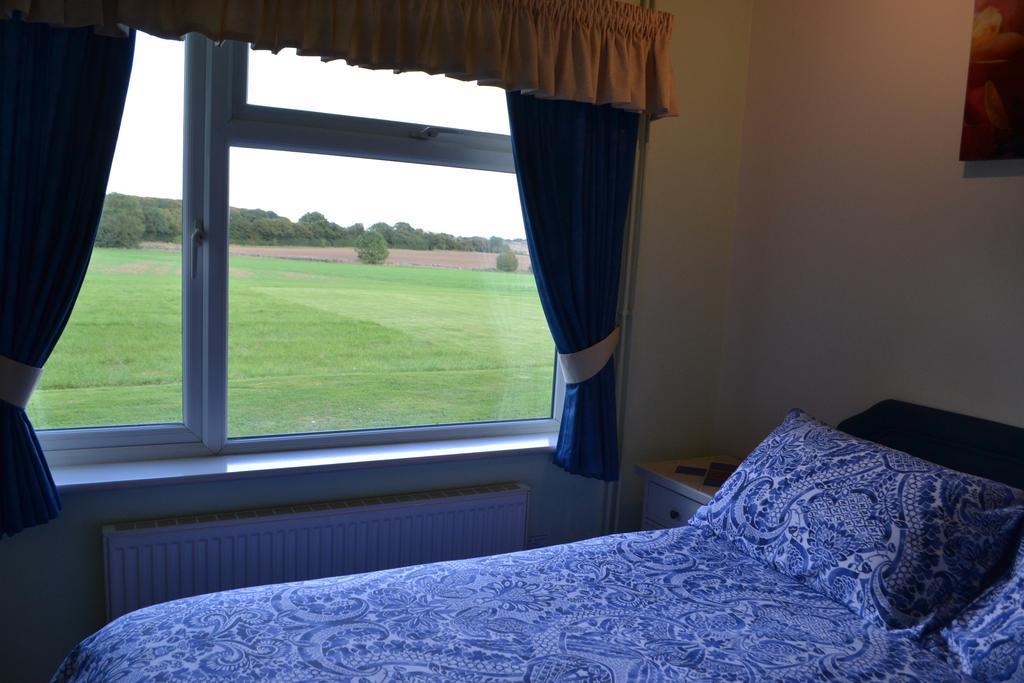 Bed & Breakfast Little Bullocks Farm Takeley